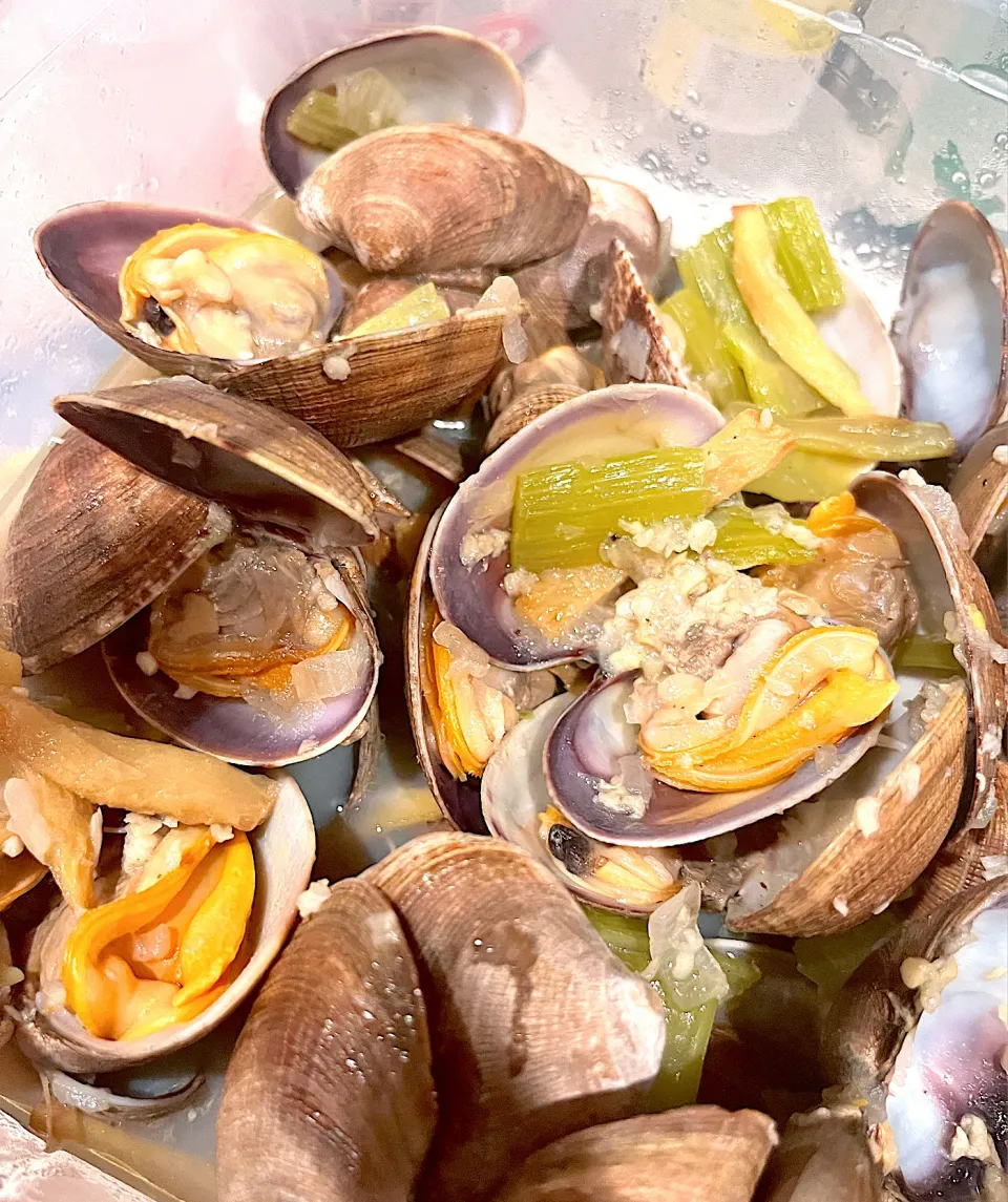 Clams with yummy broth|🌺IAnneさん