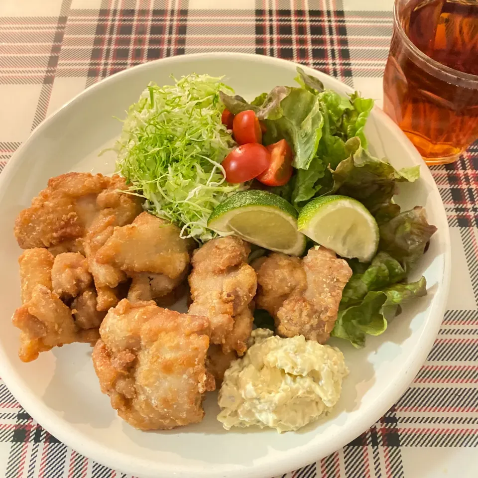 我が家の定番鶏の唐揚げ|まみっこさん