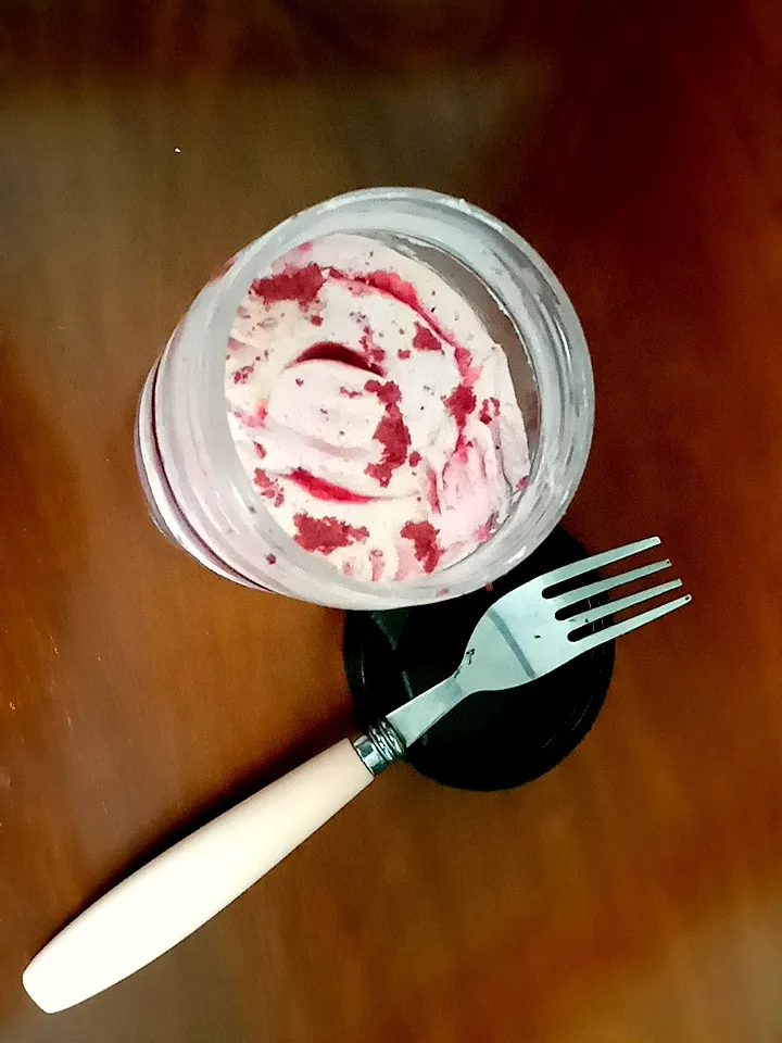 red velvet Mousse|Chef Yasgahさん