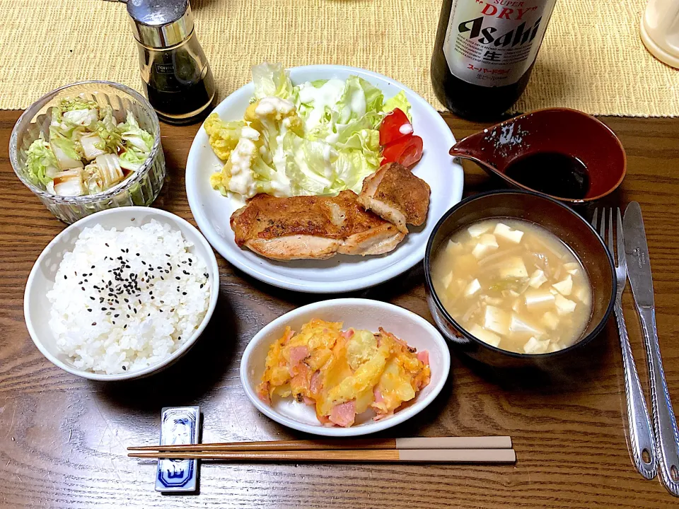 Snapdishの料理写真:チキンステーキ定食|Terumi  Yokosawaさん