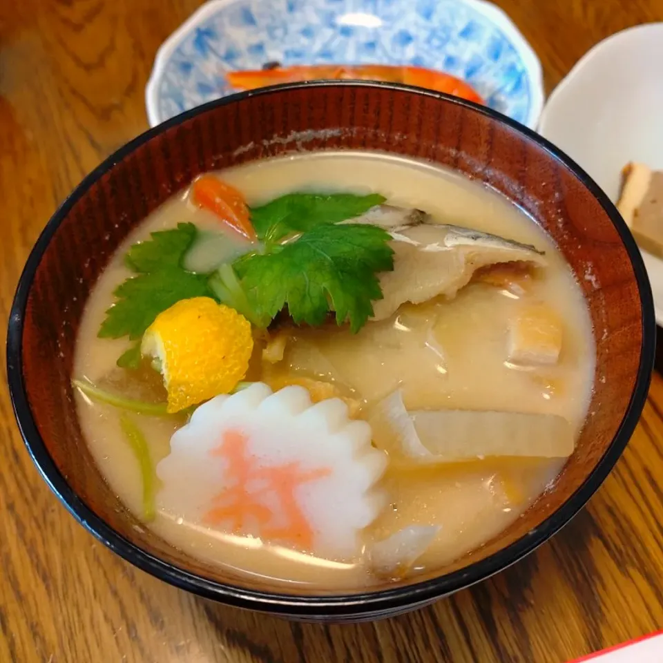 お正月☆鮭の粕汁のお雑煮|ゆりちさん