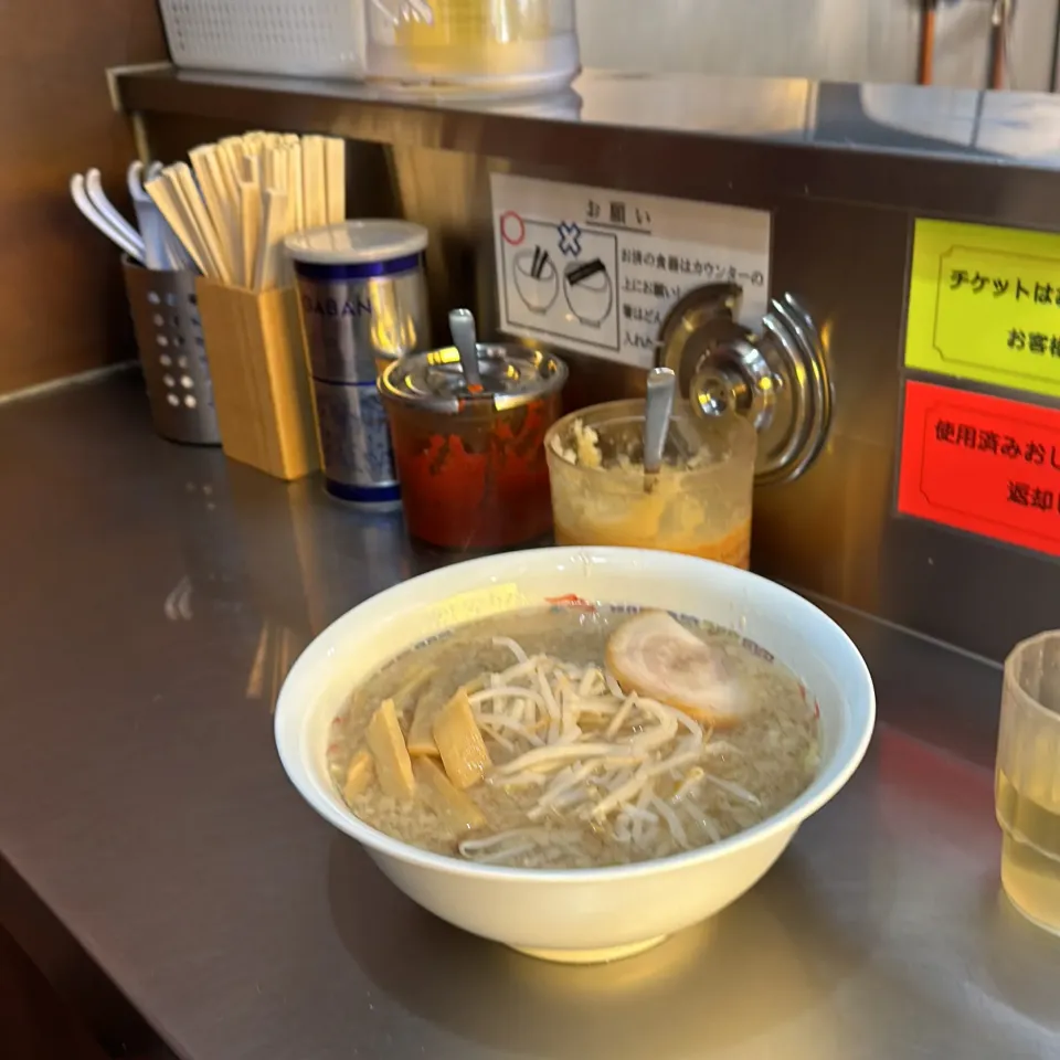 Snapdishの料理写真:ラーメン|Hajime Sakaiさん