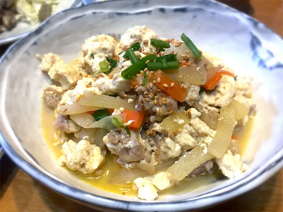 けんちん煮（豆腐・鶏もも肉・大根・人参）|じゅんさんさん