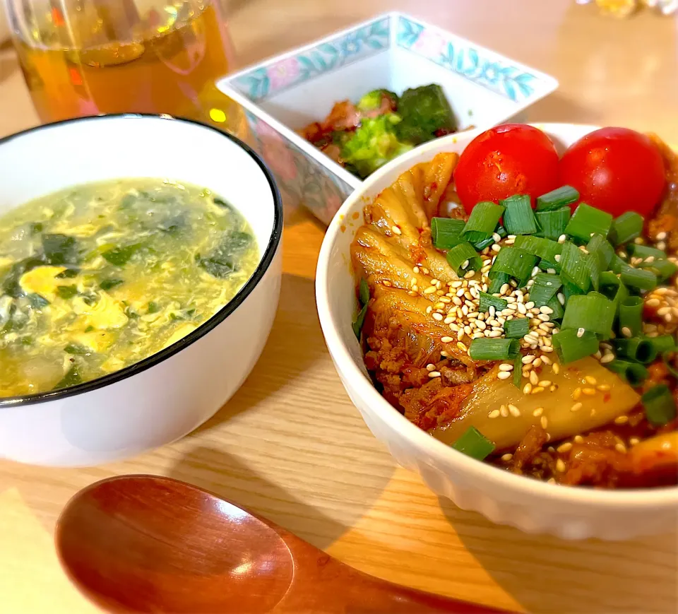 肉キムチ丼|まっふぃーさん