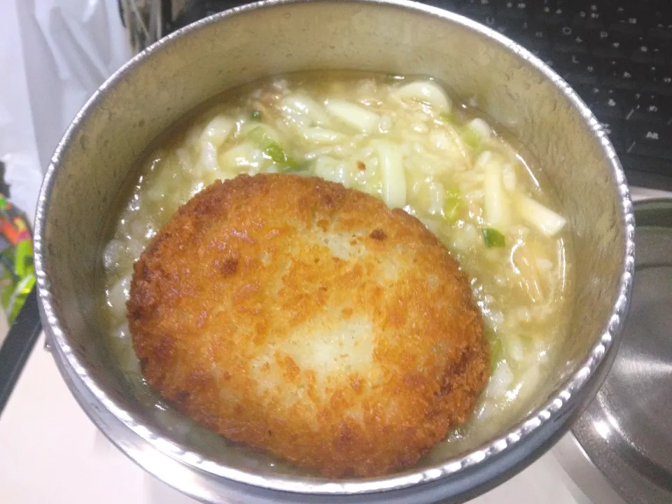 なめ茸と肉そぼろ入りとろみ付きコロッケおじやうどん|darkbaronさん