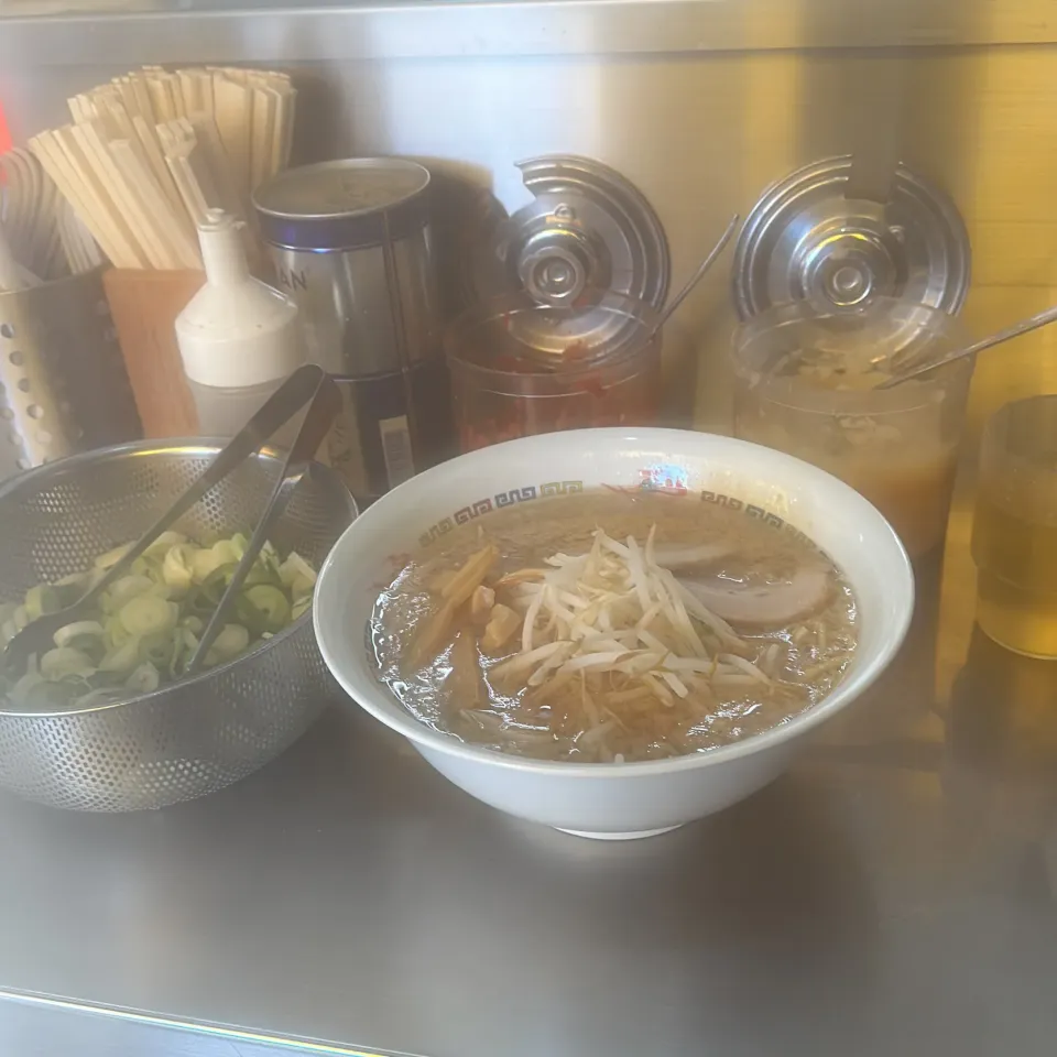 ラーメン|Hajime Sakaiさん