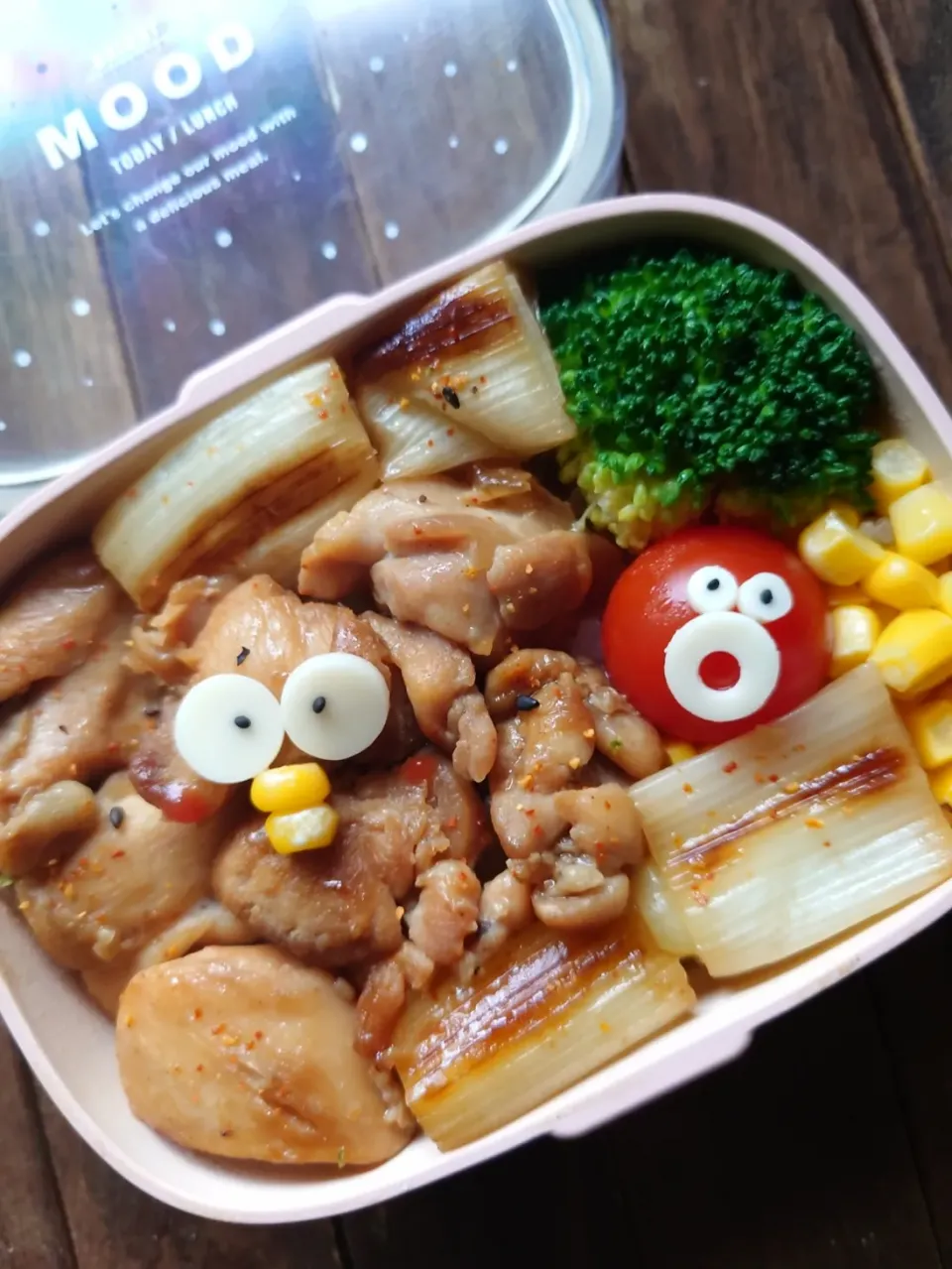 Snapdishの料理写真:漢の…次女用🍱あまからタレの焼き鳥丼弁当|ᵏᵒᵘさん