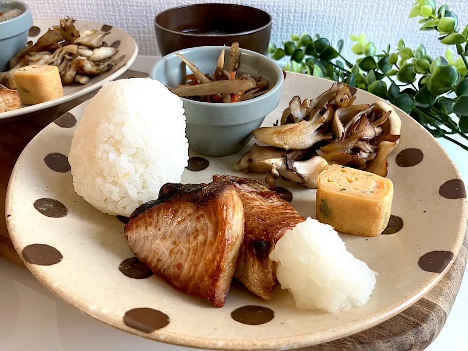 ＊鰤の身アラの塩焼きランチ＊|＊抹茶＊さん