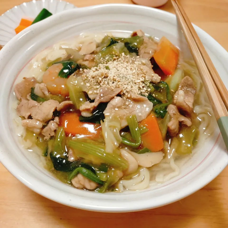 あんかけラーメン🍥🍜|さらささん