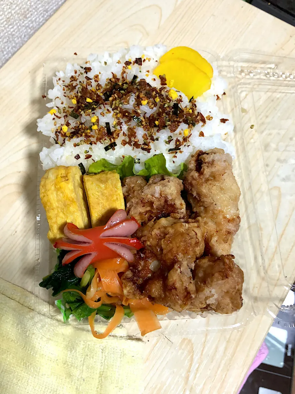 唐揚げ弁当|魅耜さん