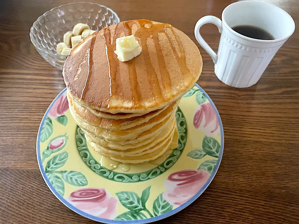 パンケーキタワー🥞|yummy tommyさん