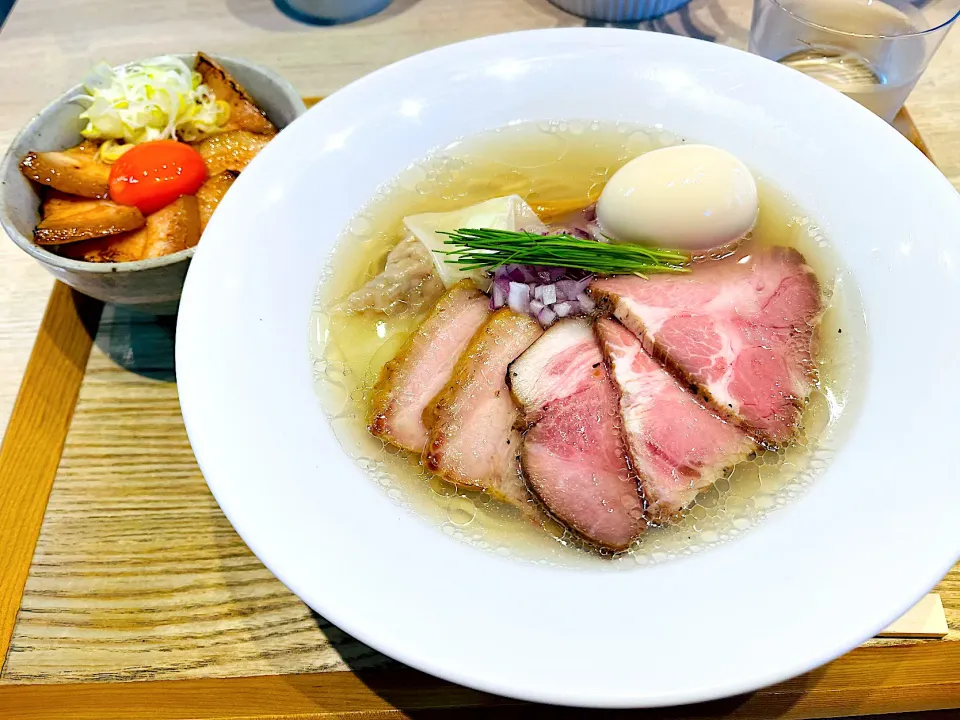 特製塩そば＋吊るし焼きバラ丼|菜摘さん