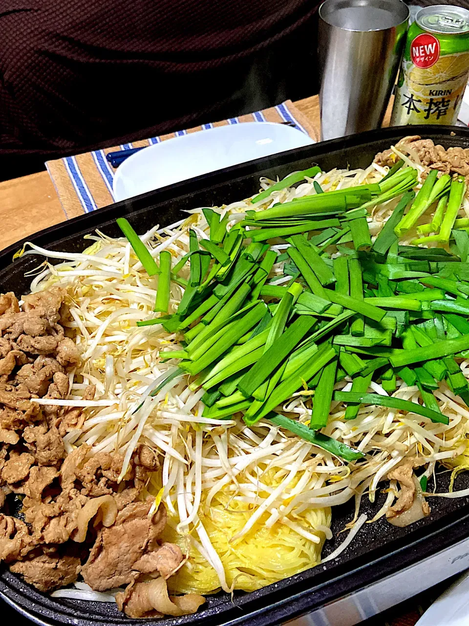 お夕飯。ホットプレートで焼きそば。|renharuruさん