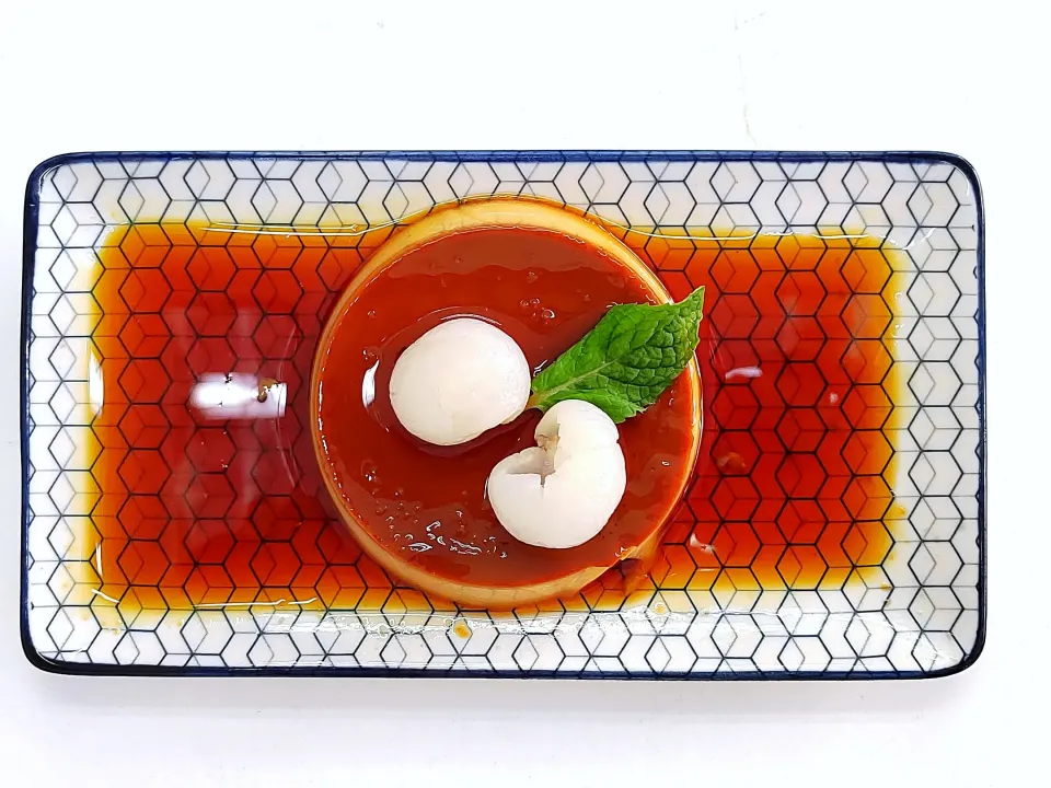 Lychee Cream Caramel Puddings|C.H LEEさん