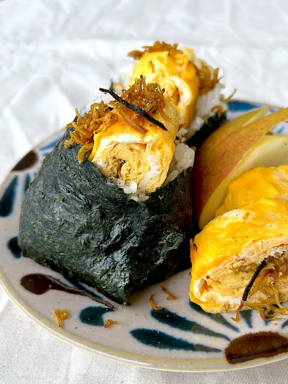 カレー山椒の卵焼きおにぎり|hanatarさん