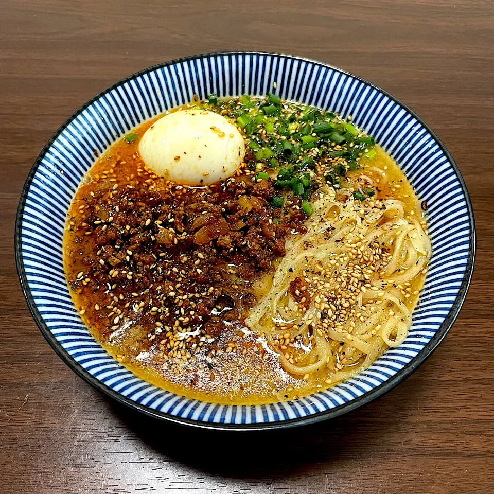 Snapdishの料理写真:濃厚白胡麻担々麺|dashi menjiroさん