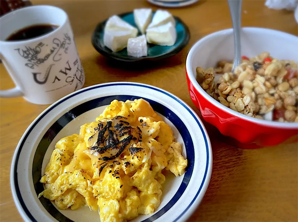 朝ごはん！玄米シュレッドチーズ|あやさん