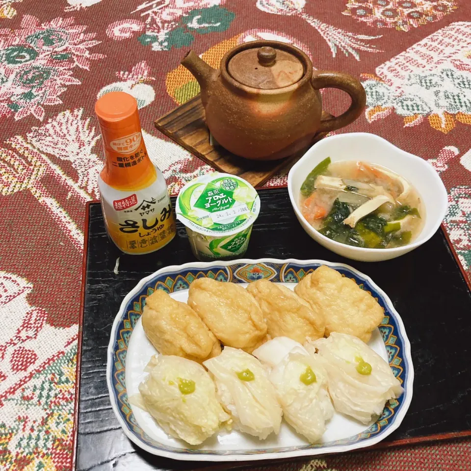 grandmaの晩ごはん☆ 今夜は白菜漬けで簡単寿司？で|kaoriさん