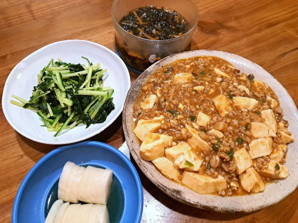 麻婆豆腐　きゅうりワカメ和え　残り物ひじき煮|m aさん