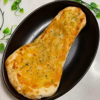 ナンで簡単明太マヨピザ🍕|あやちゃんママさん