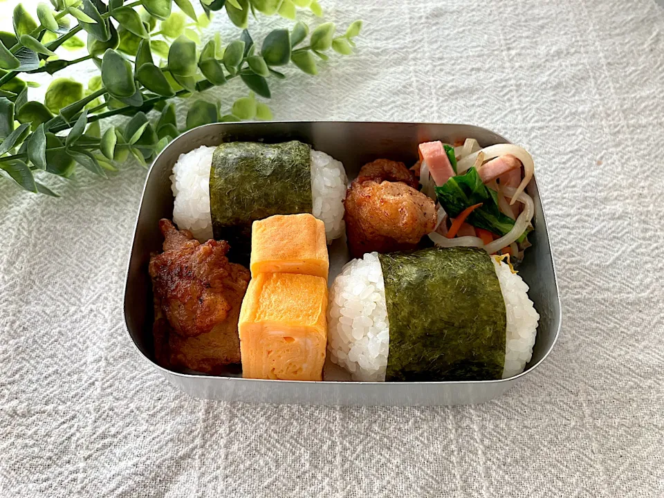 Snapdishの料理写真:＊べびたん幼稚園お弁当🍱＊唐揚げ＊|＊抹茶＊さん