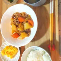 Snapdishの料理写真:肉じゃが|ゆずまる記録さん