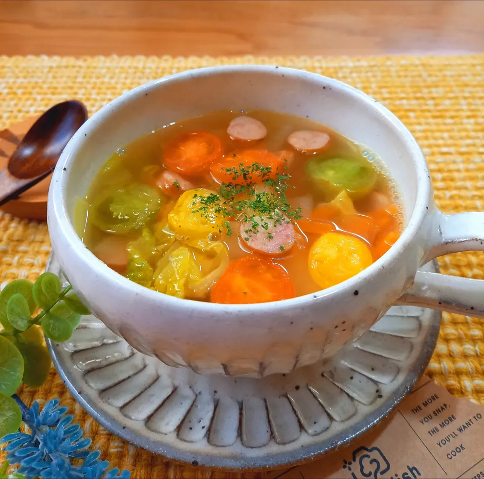 ホエイで作るアルモンデとプチトマトの少しすっばいスープ|ナオミさん