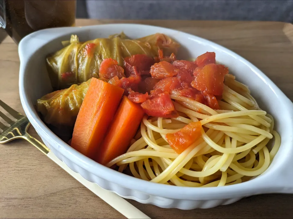 ロールキャベツとパスタ|しあるさん