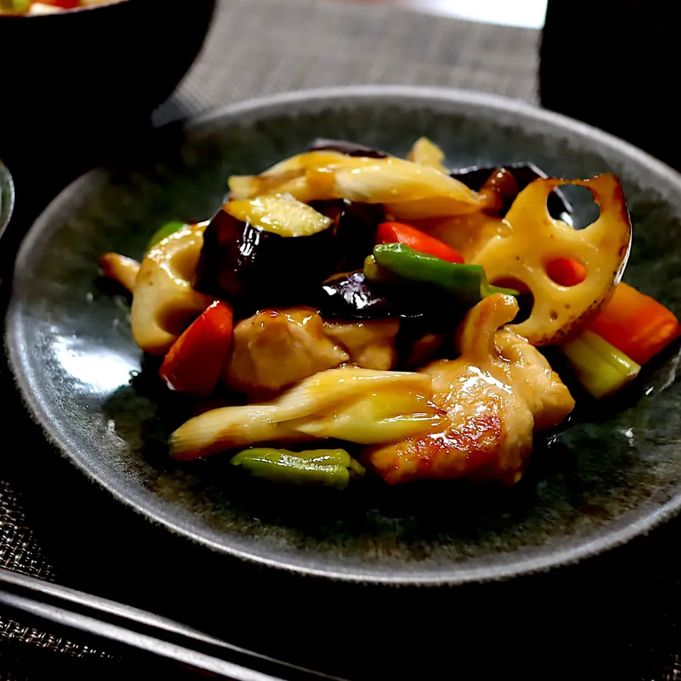 かおるさんの料理 鶏と野菜の黒酢あん定食|かおるさん