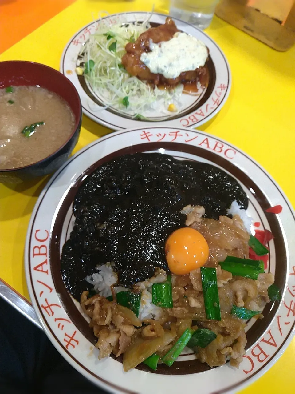 Snapdishの料理写真:20240125キッチンABC オリエンタルライス＋黒カレー1050円|かげさん