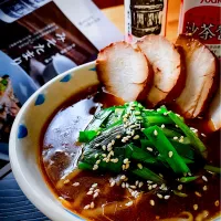 Snapdishの料理写真:🇹🇼台湾風ブラックラーメン風スープ🇹🇼