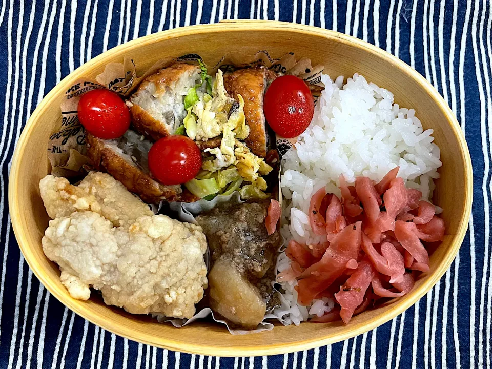 唐揚、カブのそぼろ煮、おばんざい🍱|なお🅿️さん