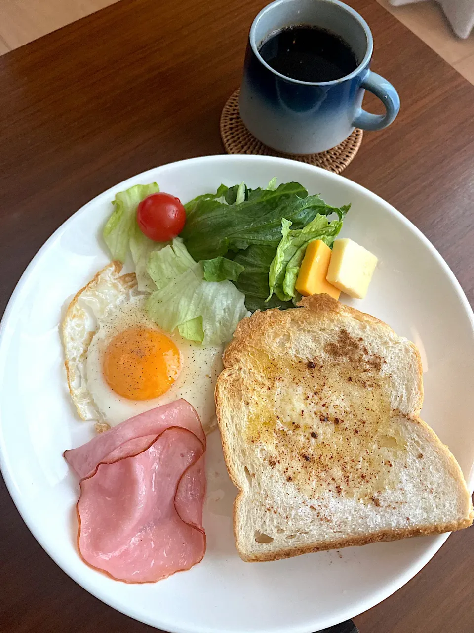 Snapdishの料理写真:シナモンシュガーバタートースト|カリィさん