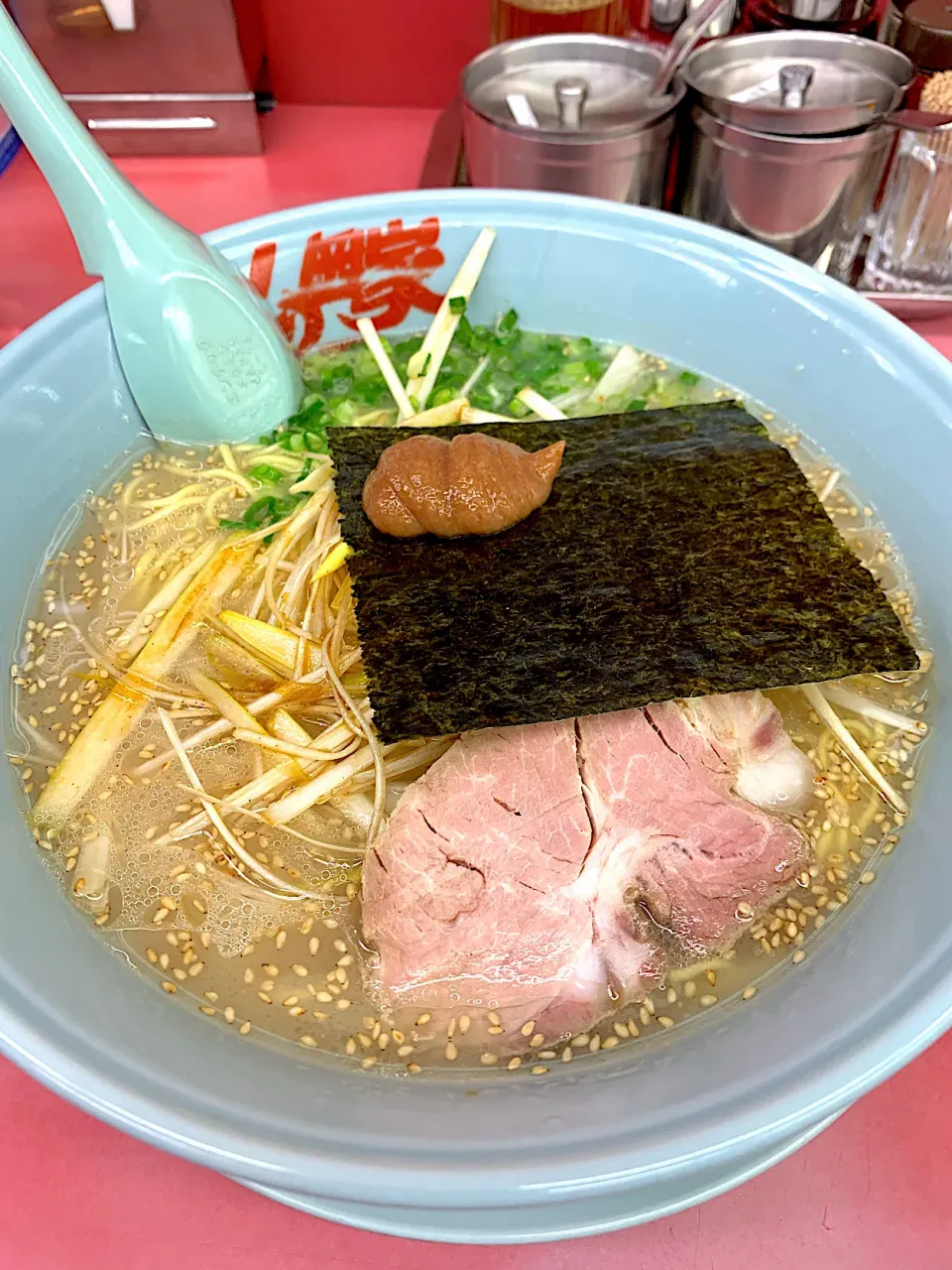 Snapdishの料理写真:山岡家 @ 朝ラーメン大盛|Minor.SSKさん