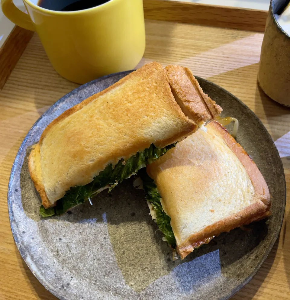 Snapdishの料理写真:鯖のホットサンド|pontalさん