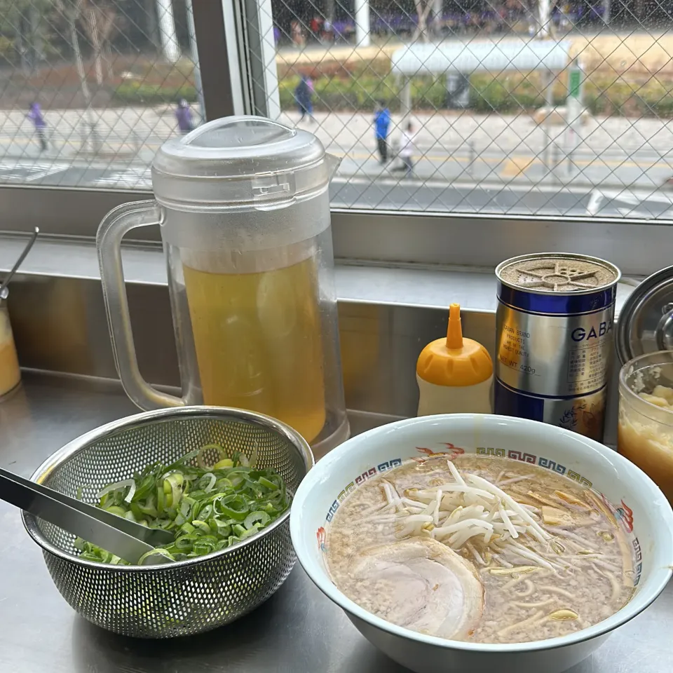 ラーメン|Hajime Sakaiさん