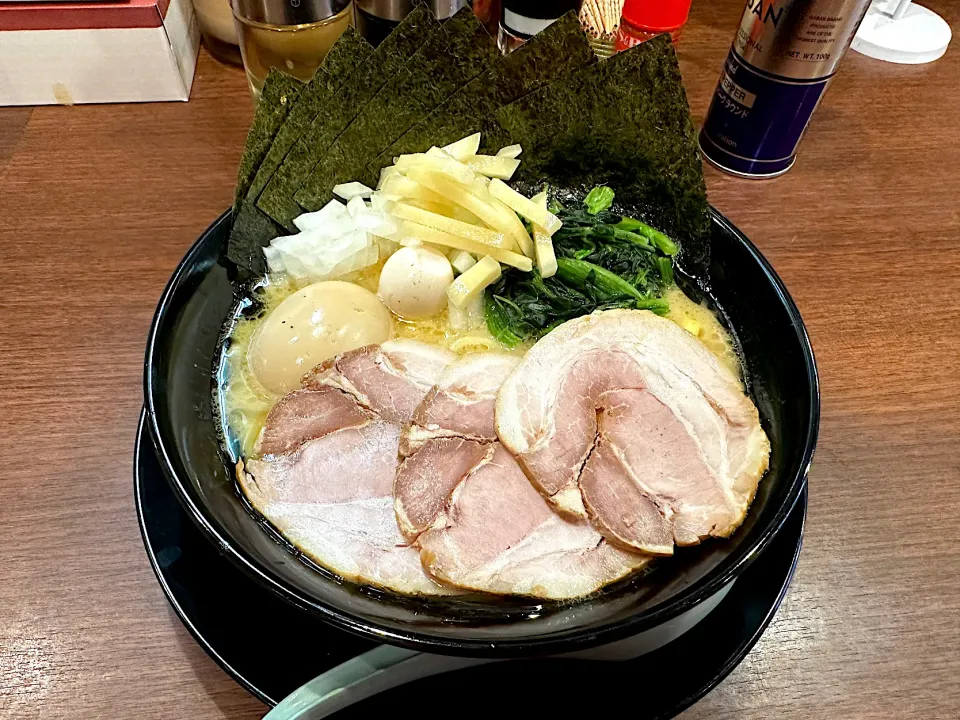 MAX ラーメン|マハロ菊池さん