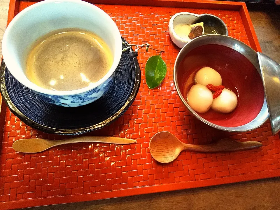 九谷焼美術館の珈琲☕️美味です|さくらんぼさん