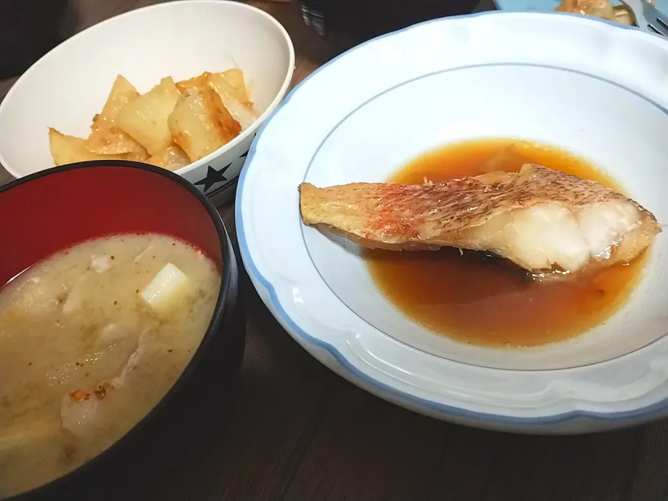 赤魚の煮付け
豚汁
焼きかぶの梅みそ和え|尚さん