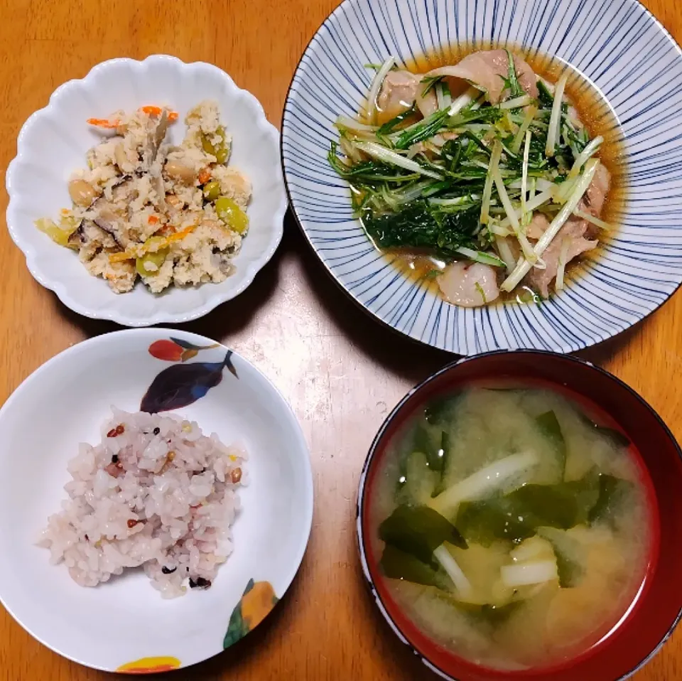 2024 0129　豚肉と水菜の旨煮　卯の花　大根とわかめのお味噌汁|いもこ。さん