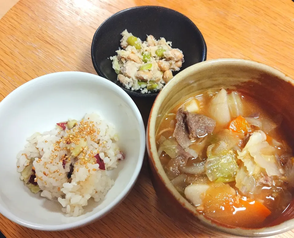 2023 1120　さつまいもご飯　豚汁　卯の花|いもこ。さん