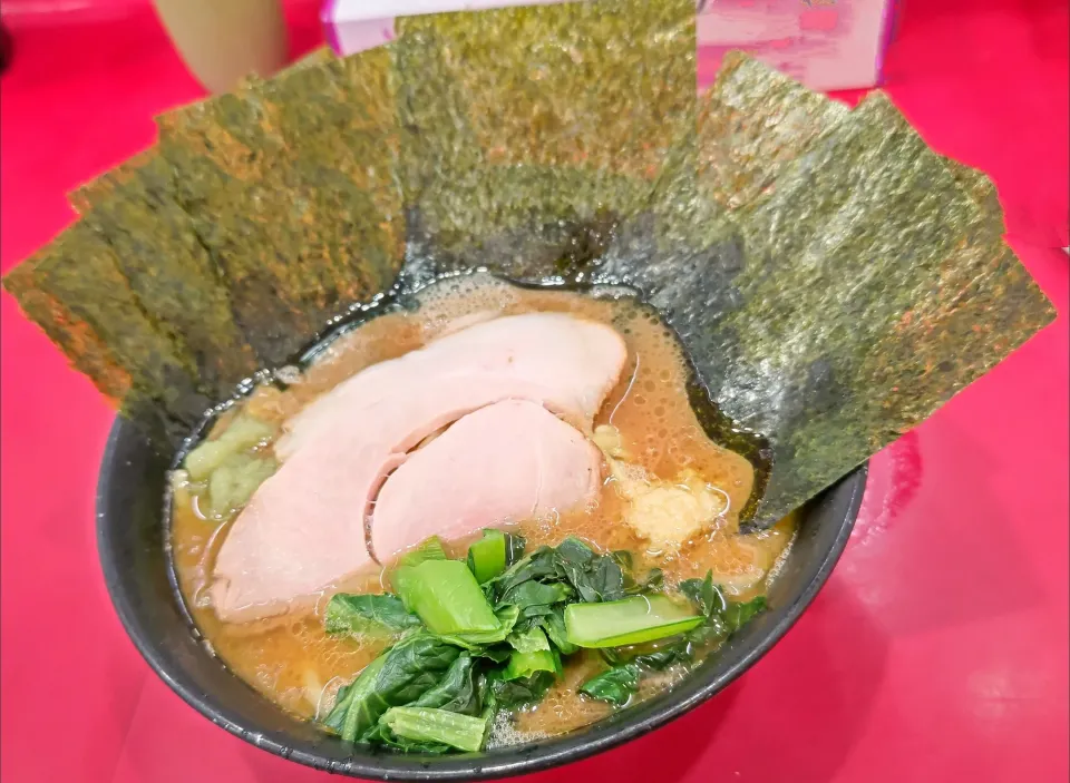 並ラーメンに海苔追加|哲さん