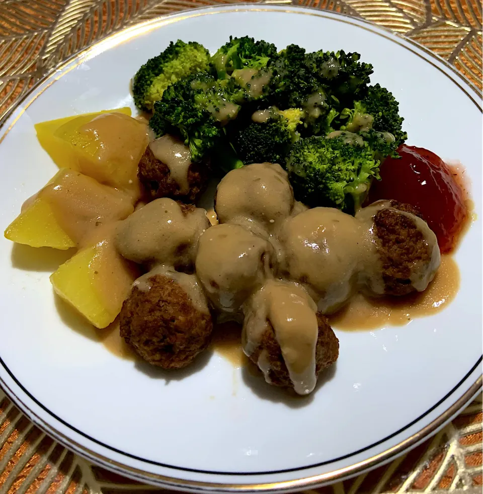 Meatballs meal ala IKEA|Ahnneさん