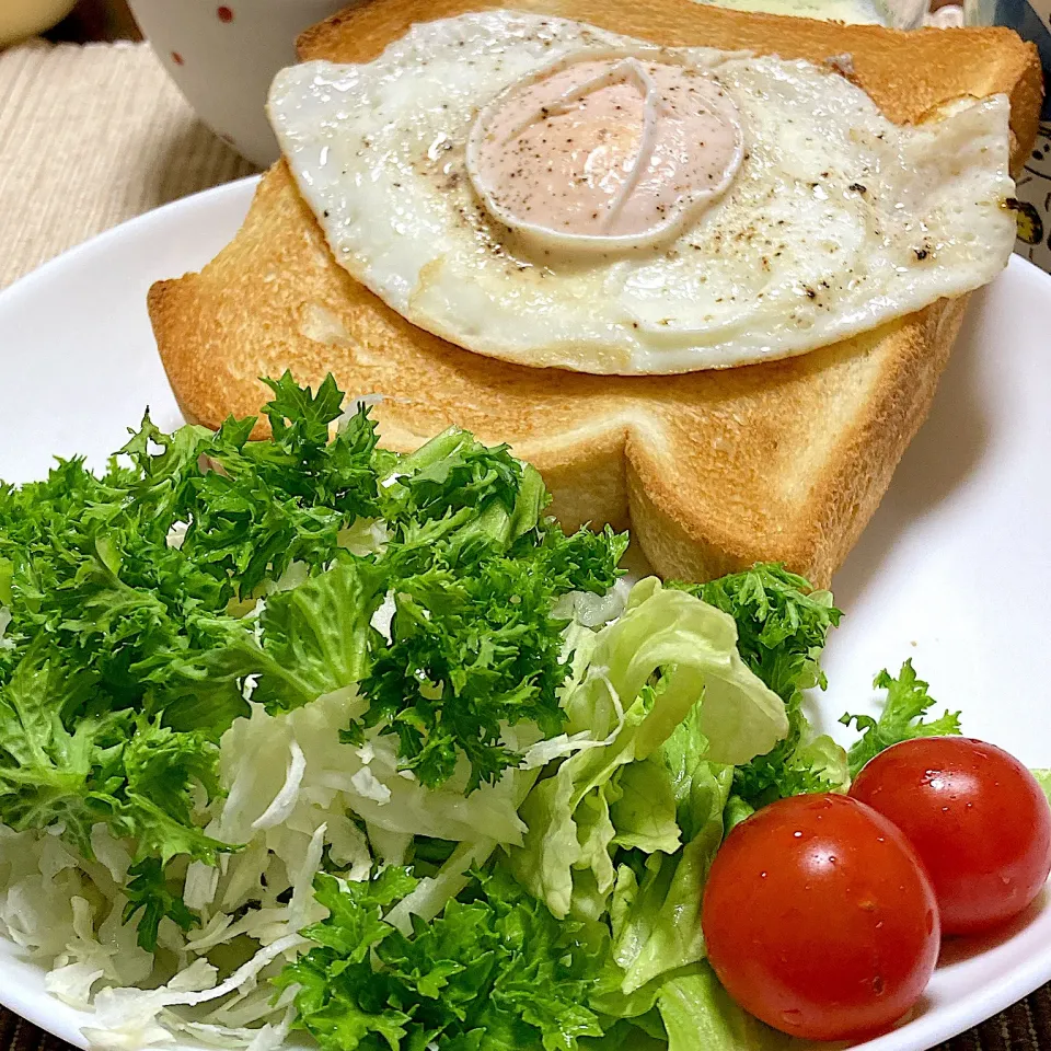 目玉焼き🍳|akkoさん