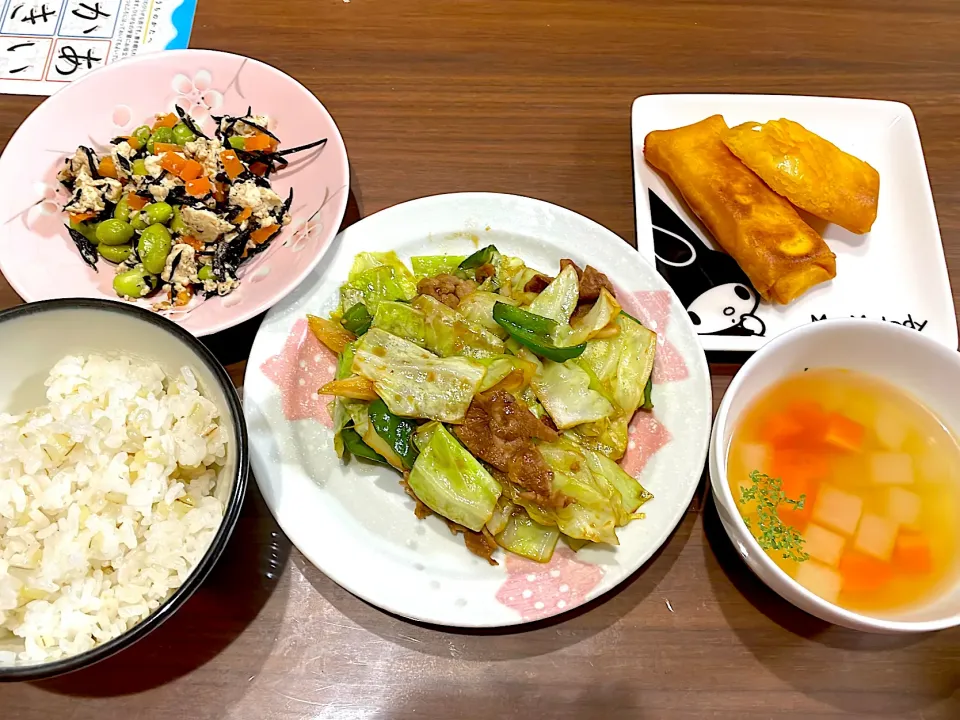 回鍋肉　大根と人参のスープ　チーズ春巻き　枝豆とひじきの豆腐煮|おさむん17さん