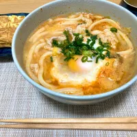 Snapdishの料理写真:キムチ温玉うどん|あいぺこさん