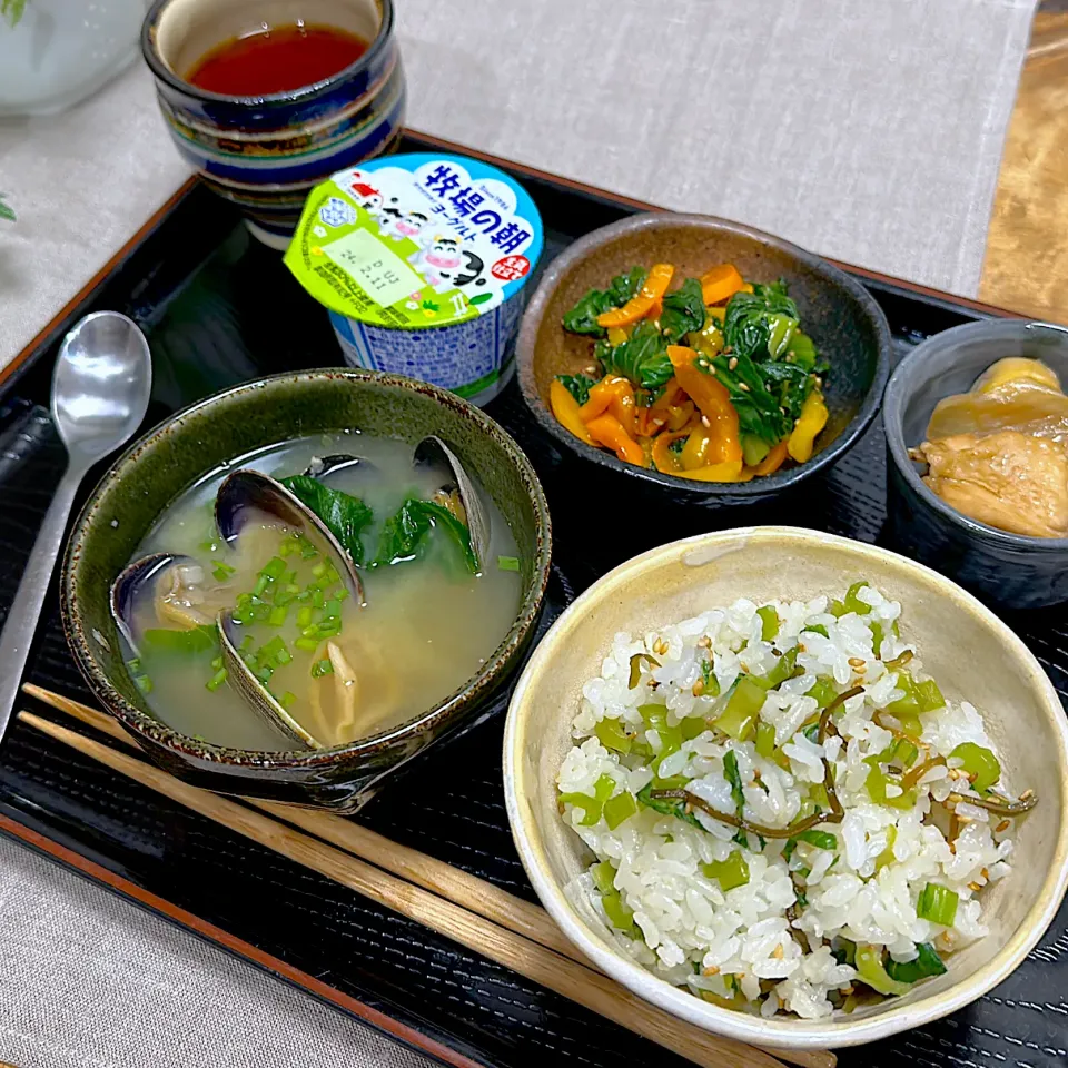 牧場の朝ごはん|くまちゃんさん