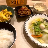 Snapdishの料理写真:八宝菜❁れんこんのキンピラ❁チクワの卵とじ|なんぷぅさん