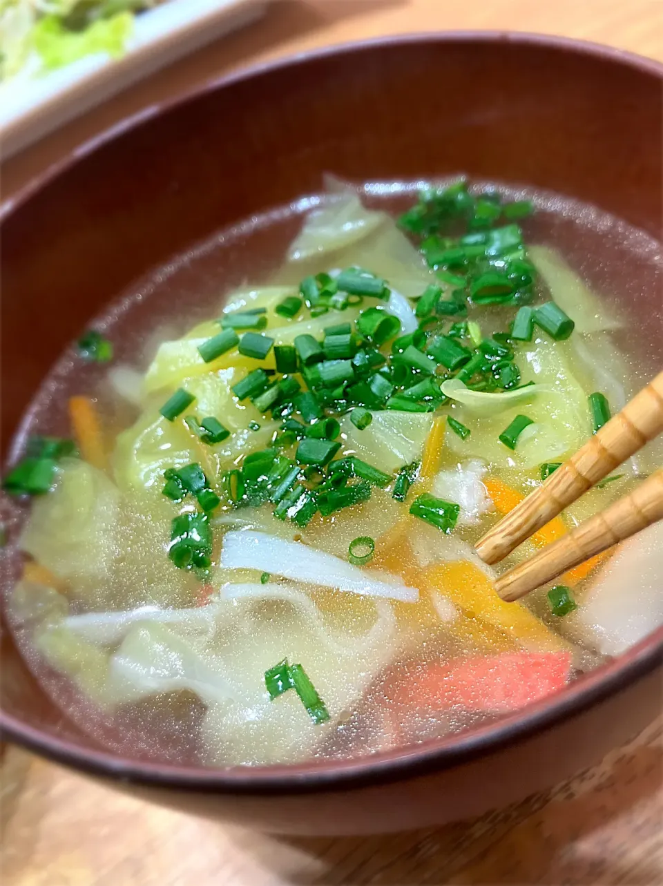 キャベツとカニカマの中華スープ|たぁはいさん