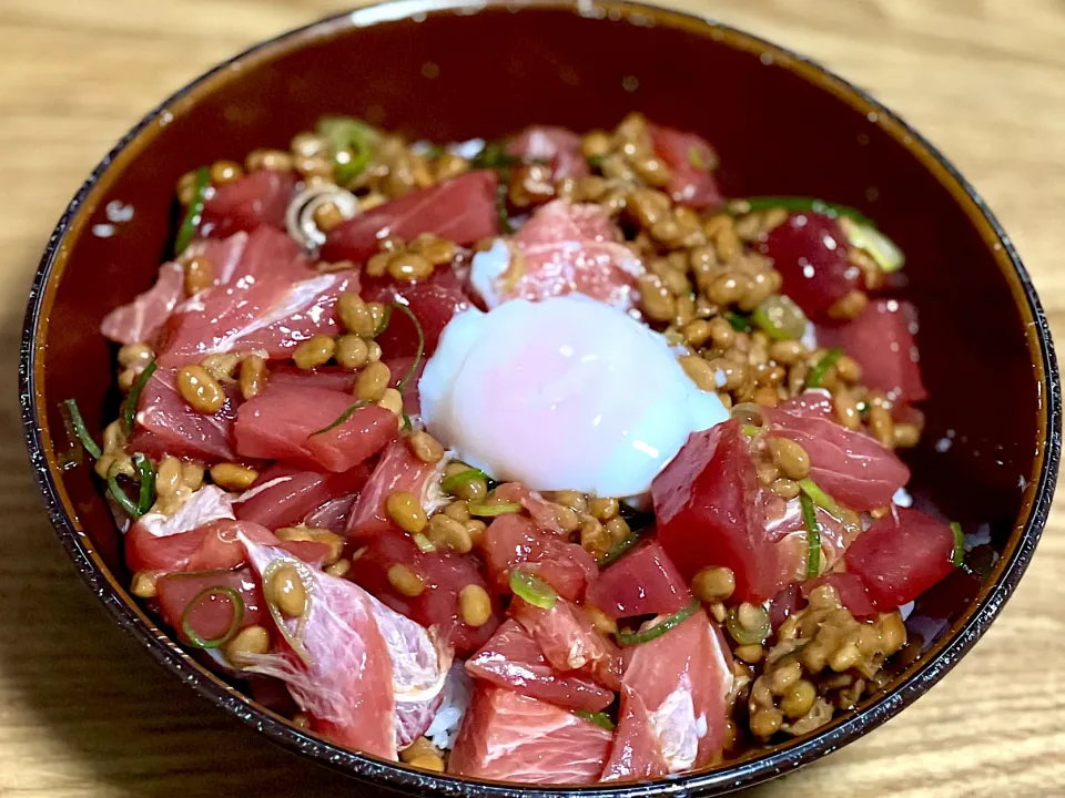 Snapdishの料理写真:☆まぐろ納豆丼|まぁたんさん